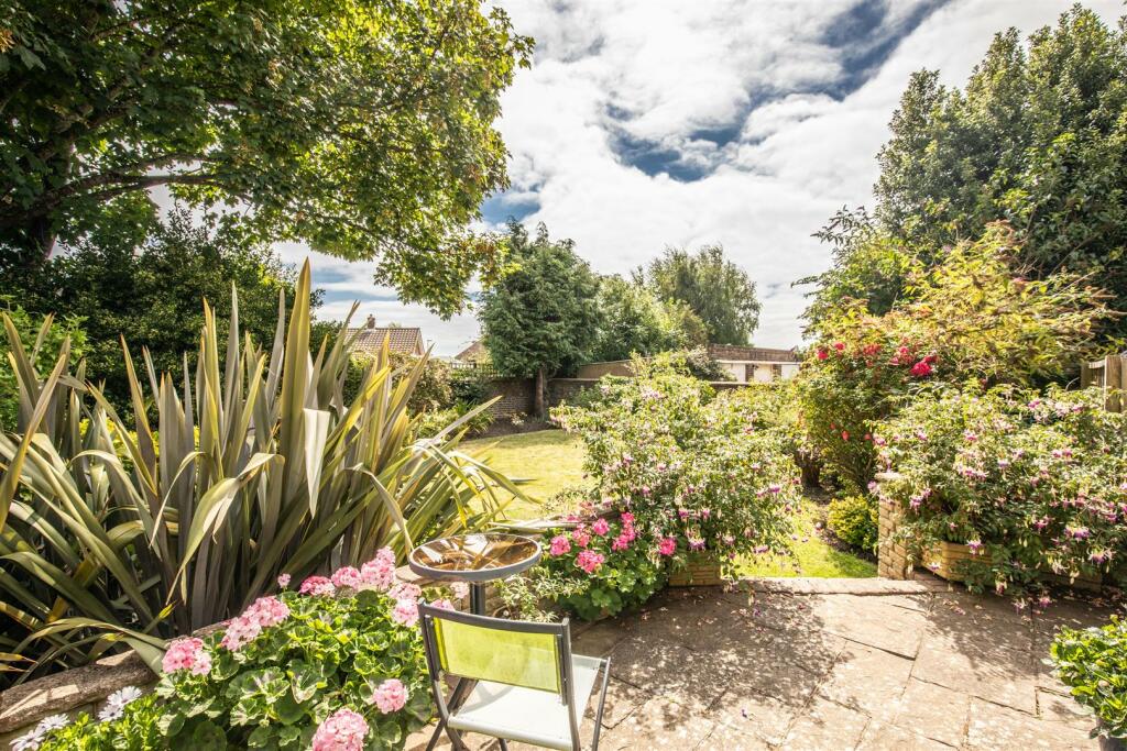 Additional property image - Cissbury Road, Worthing