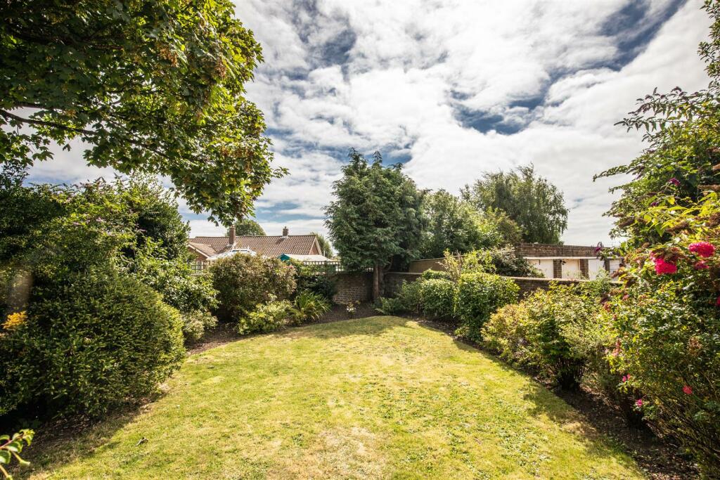Additional property image - Cissbury Road, Worthing