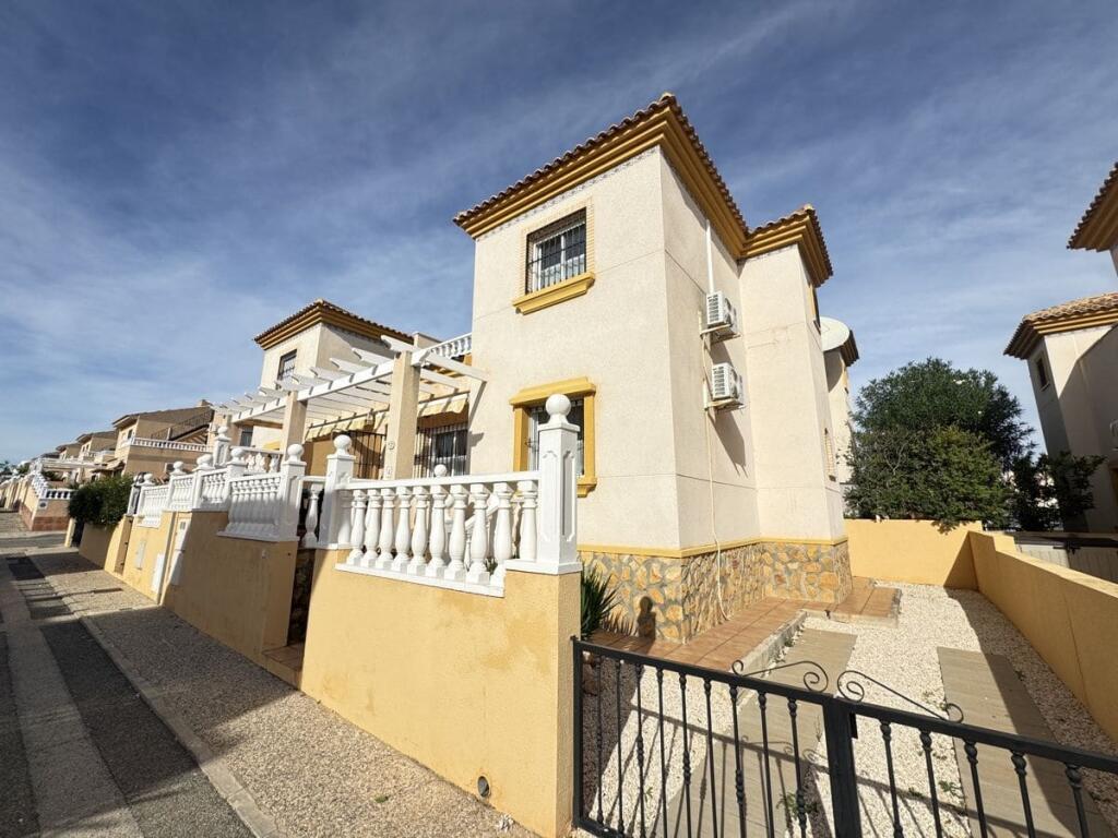 Main image of property: Valencia, Alicante, Villamartin