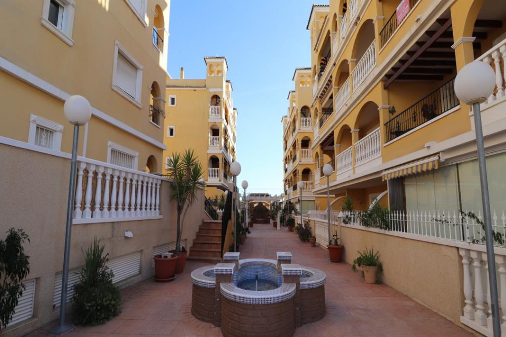 2 bedroom apartment for sale in Valencia, Alicante, Algorfa, Spain