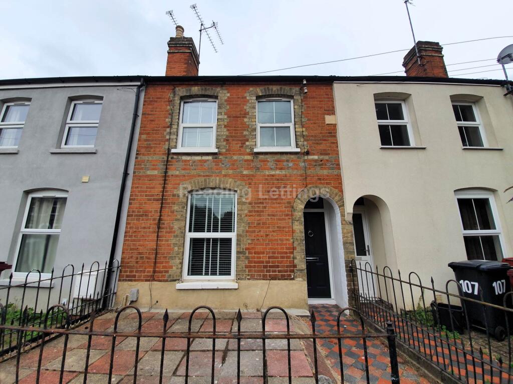 Main image of property: De Beauvoir Road, Reading