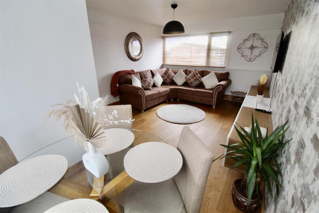 Additional property image - Plane Grove,, Chelmsley Wood,, Solihull