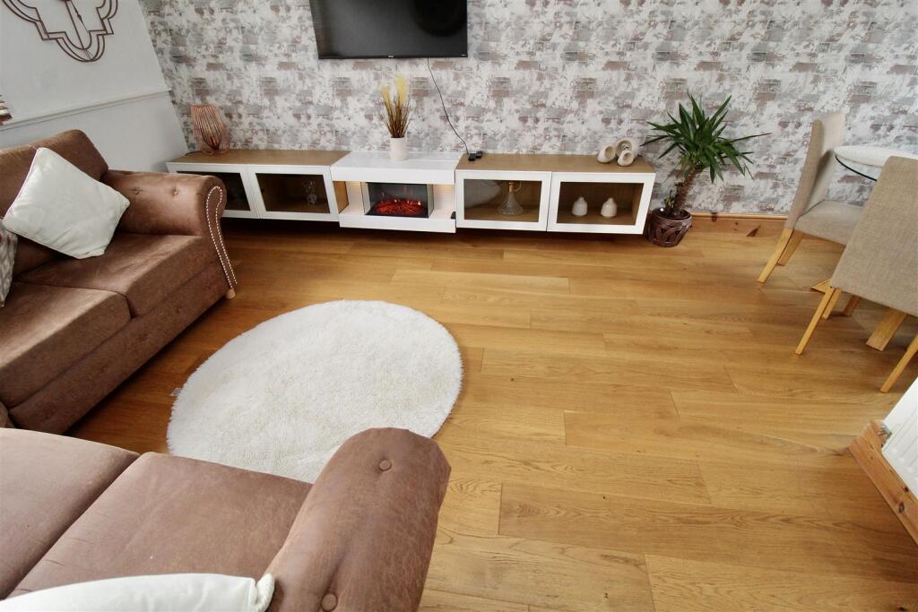Additional property image - Plane Grove,, Chelmsley Wood,, Solihull