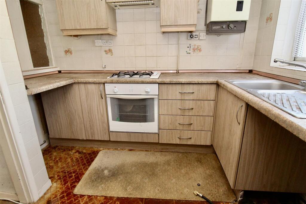 Additional property image - Feltham Close, Tile Cross, Birmingham
