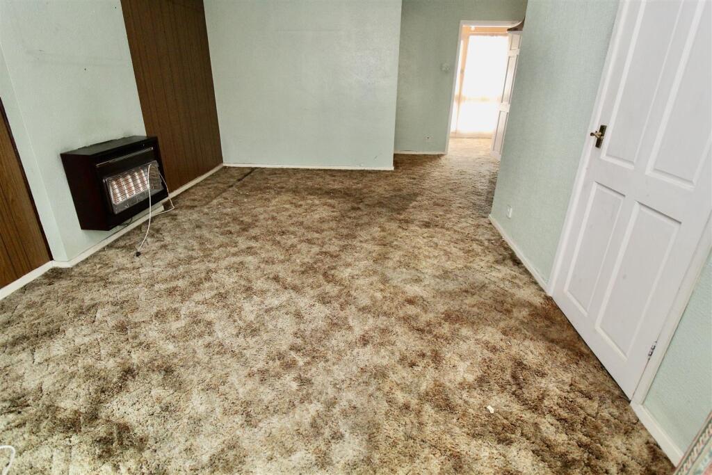 Additional property image - Feltham Close, Tile Cross, Birmingham