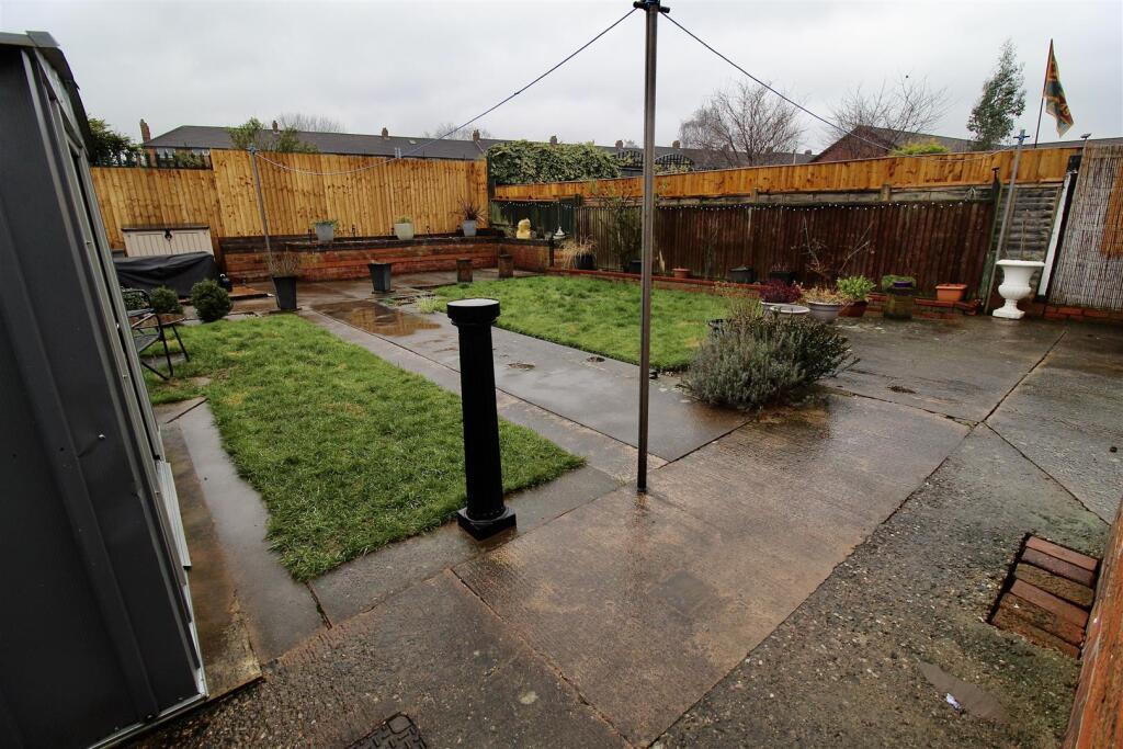Additional property image - Gressel Lane, Tile Cross, Birmingham