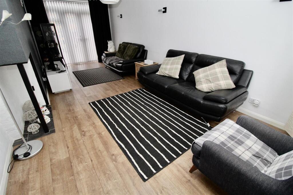 Additional property image - Gressel Lane, Tile Cross, Birmingham