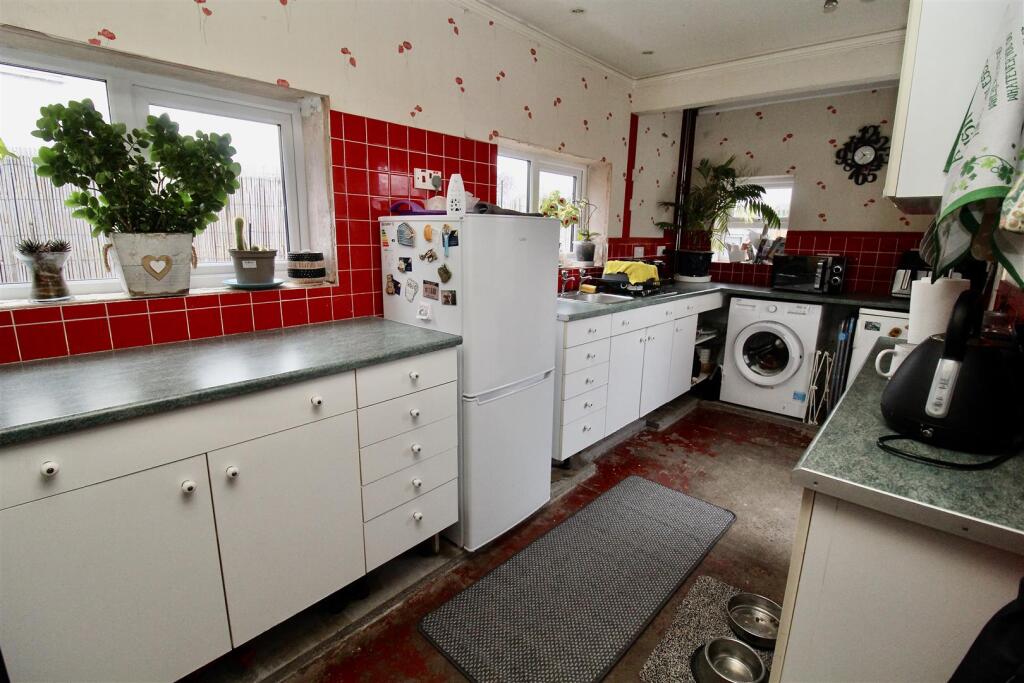 Additional property image - Gressel Lane, Tile Cross, Birmingham