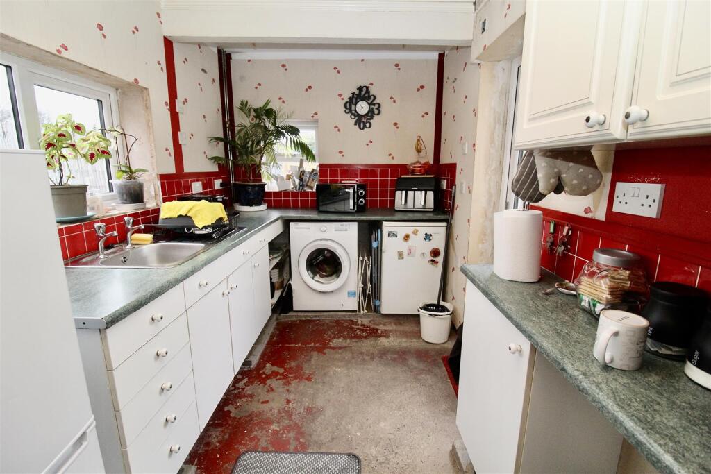 Additional property image - Gressel Lane, Tile Cross, Birmingham