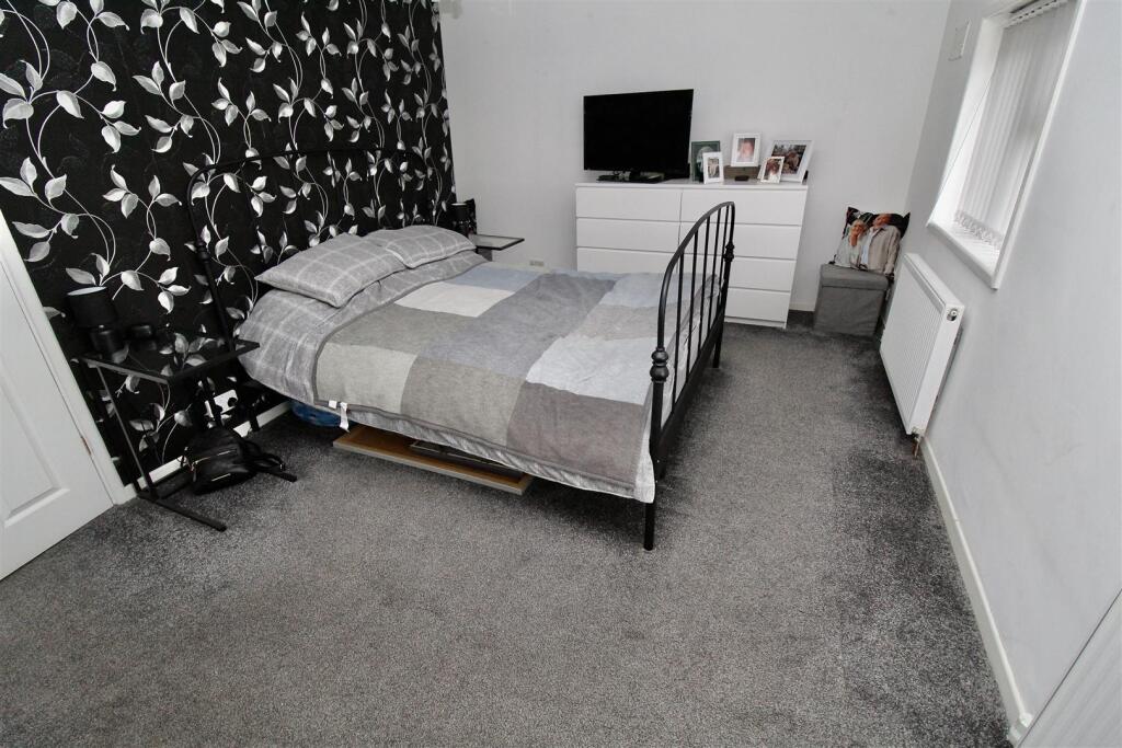 Additional property image - Gressel Lane, Tile Cross, Birmingham