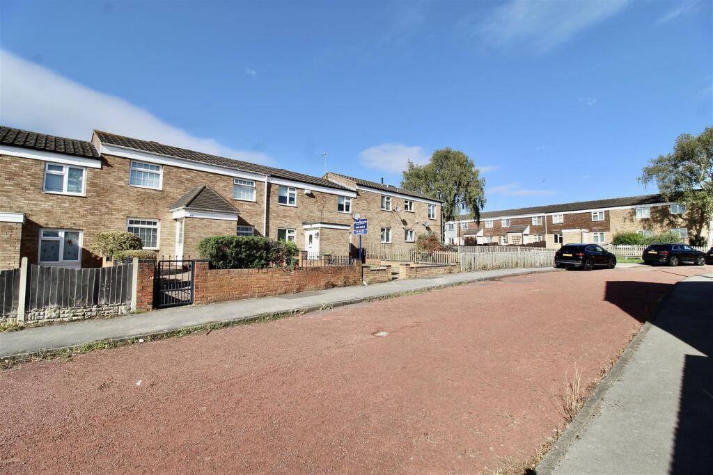 Main image of property: Stella Croft, Chelmsley Wood, Birmingham
