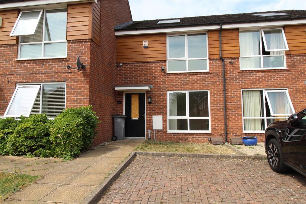 Main image of property: Starling Grove, Birmingham