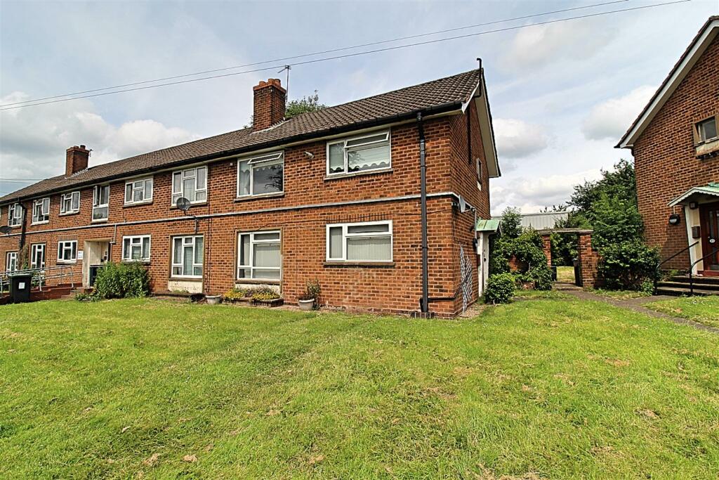 1 bedroom flat for sale in Coleshill Road, Sutton Coldfield, B75