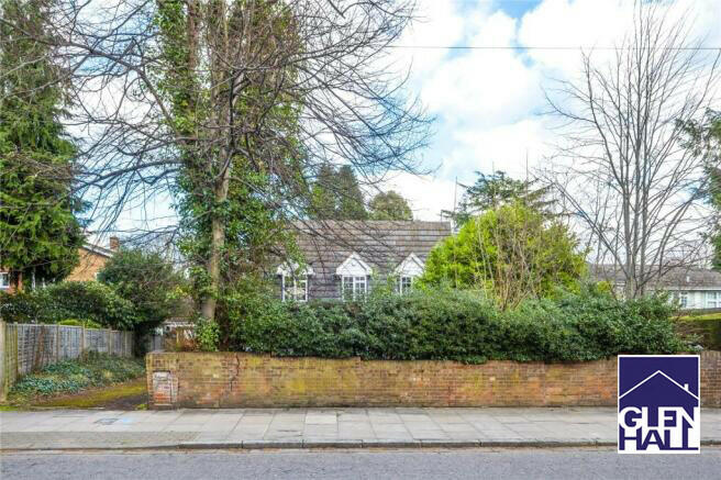 Main image of property: Oakleigh Park South,  London, N20