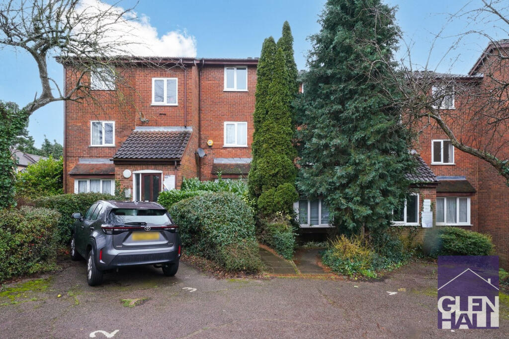 Main image of property: Greenway Close,  London, N11