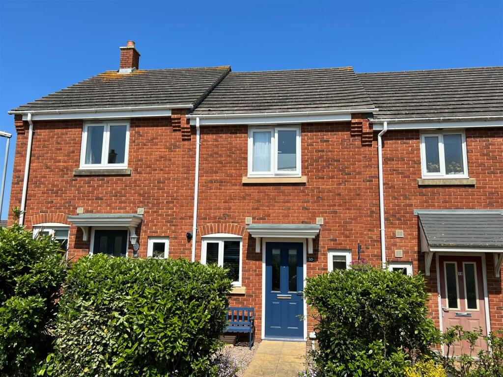 2 bedroom terraced house for sale in SHOW HOME CONDITION WITH