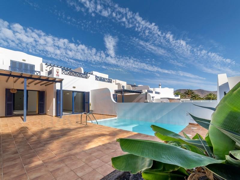 3 bedroom duplex for sale in Canary Islands, Lanzarote, Playa Blanca, Spain