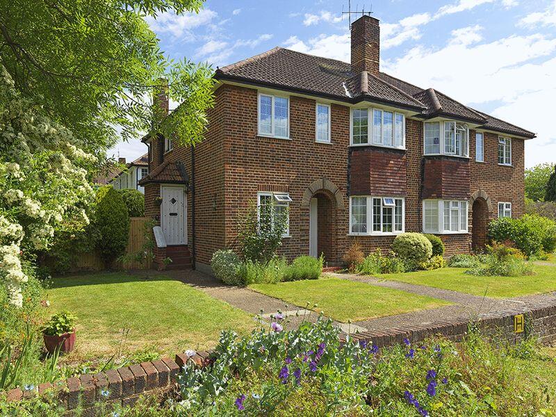 Main image of property: Portsmouth Road, Thames Ditton, KT7