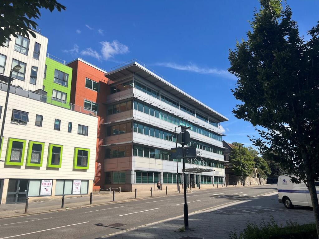 Main image of property: First and Fourth Floor Oceana House, Southampton, SO15 1GA
