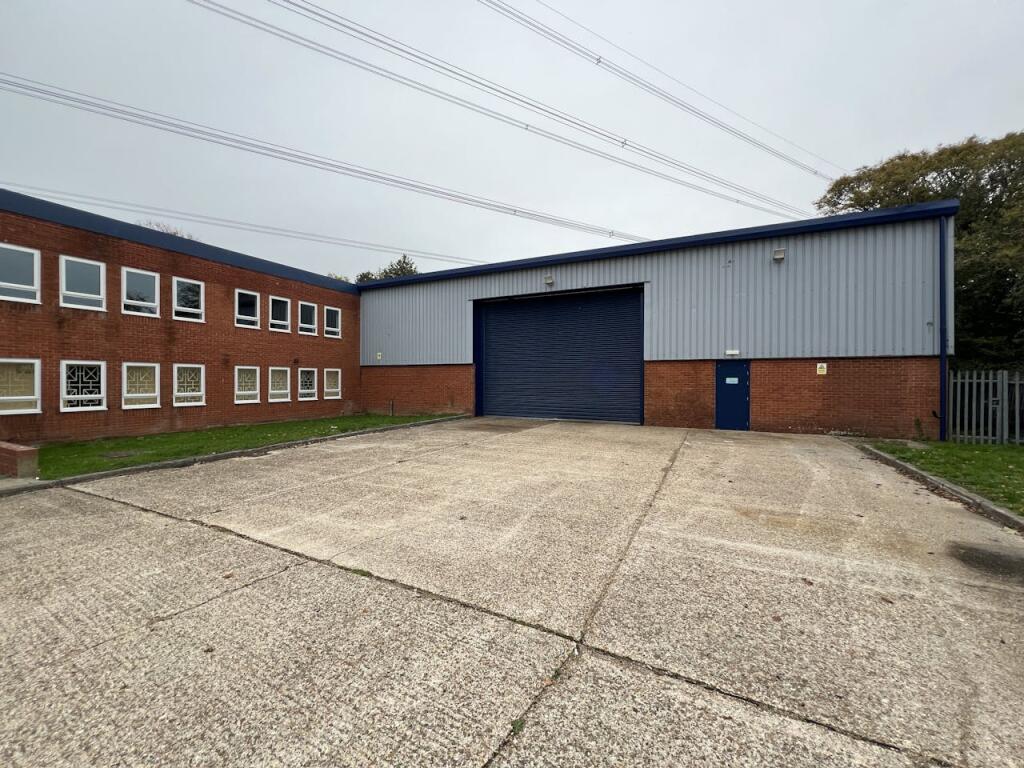 Main image of property: Unit 10 Woodside Road, Eastleigh, SO50 4ET