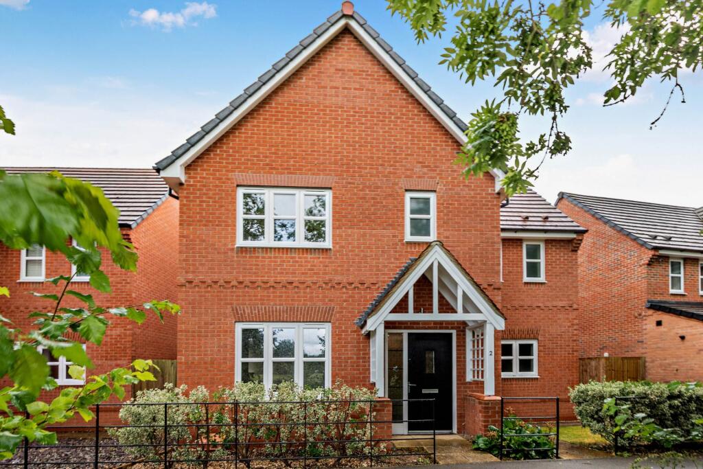 Main image of property: Kestrel Row, Southam Grange, Southam