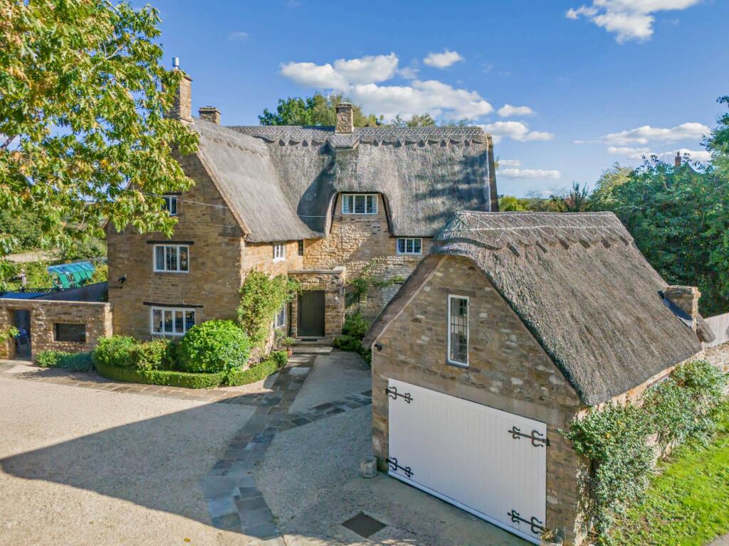 Main image of property: Grove End, Upper Brailes