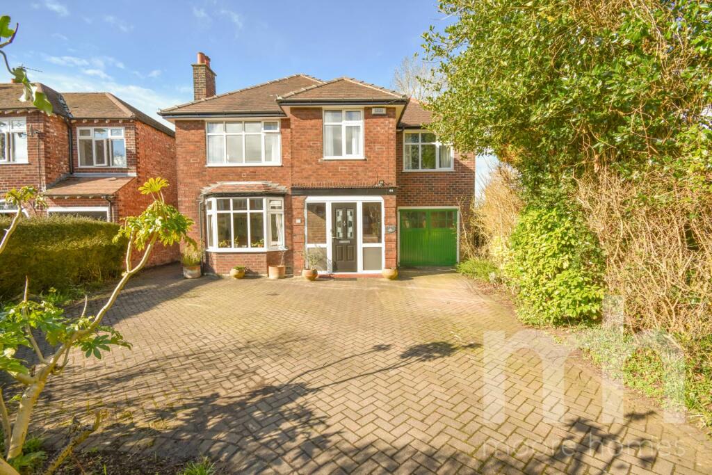 5 bedroom detached house for sale in CLUMBER ROAD, Poynton, SK12 1NW, SK12