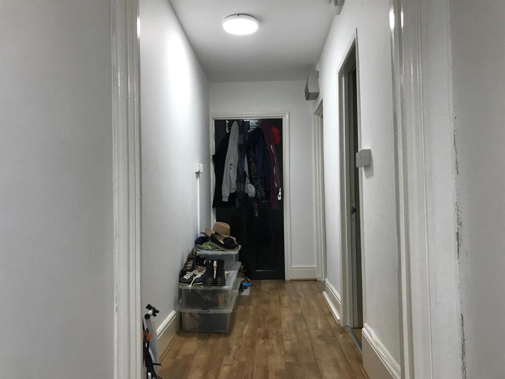 Additional property image - 1 bed flat, Coppice Road
