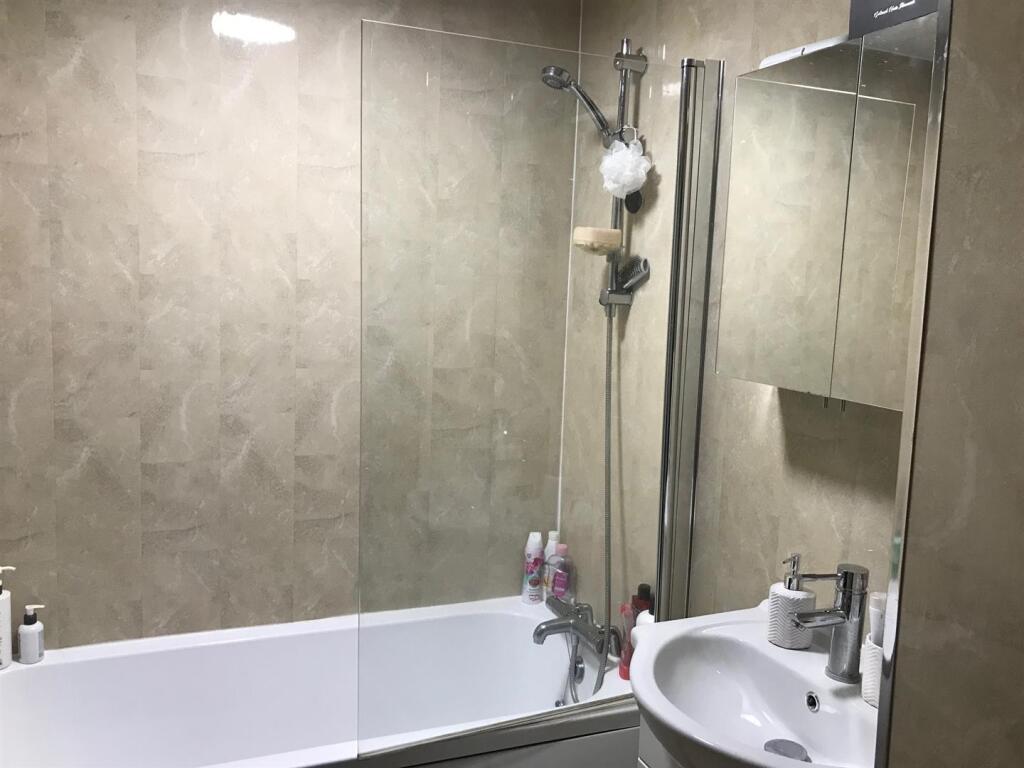 Additional property image - 1 bed flat, Coppice Road