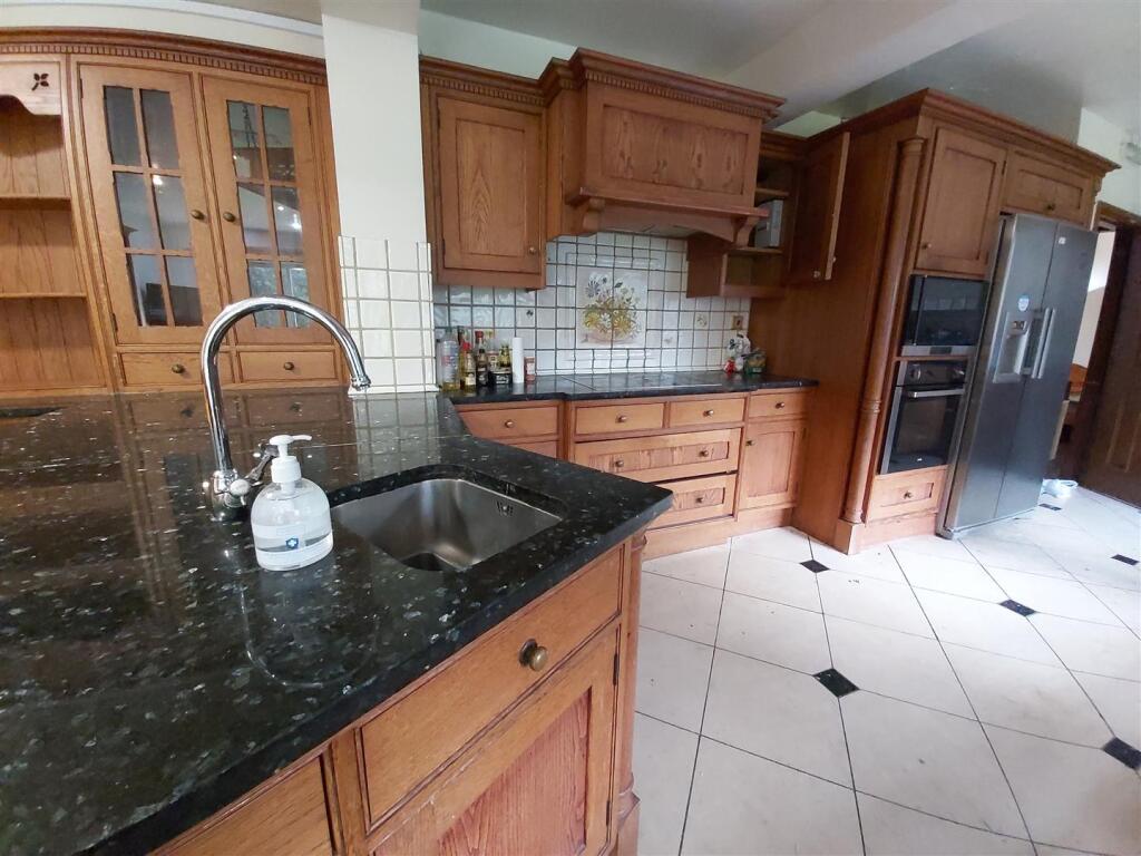 Additional property image - Eastern Road