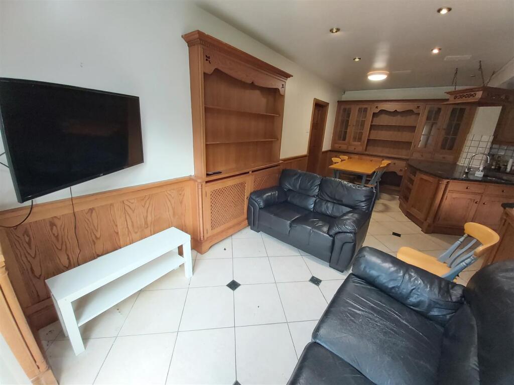 Additional property image - Eastern Road