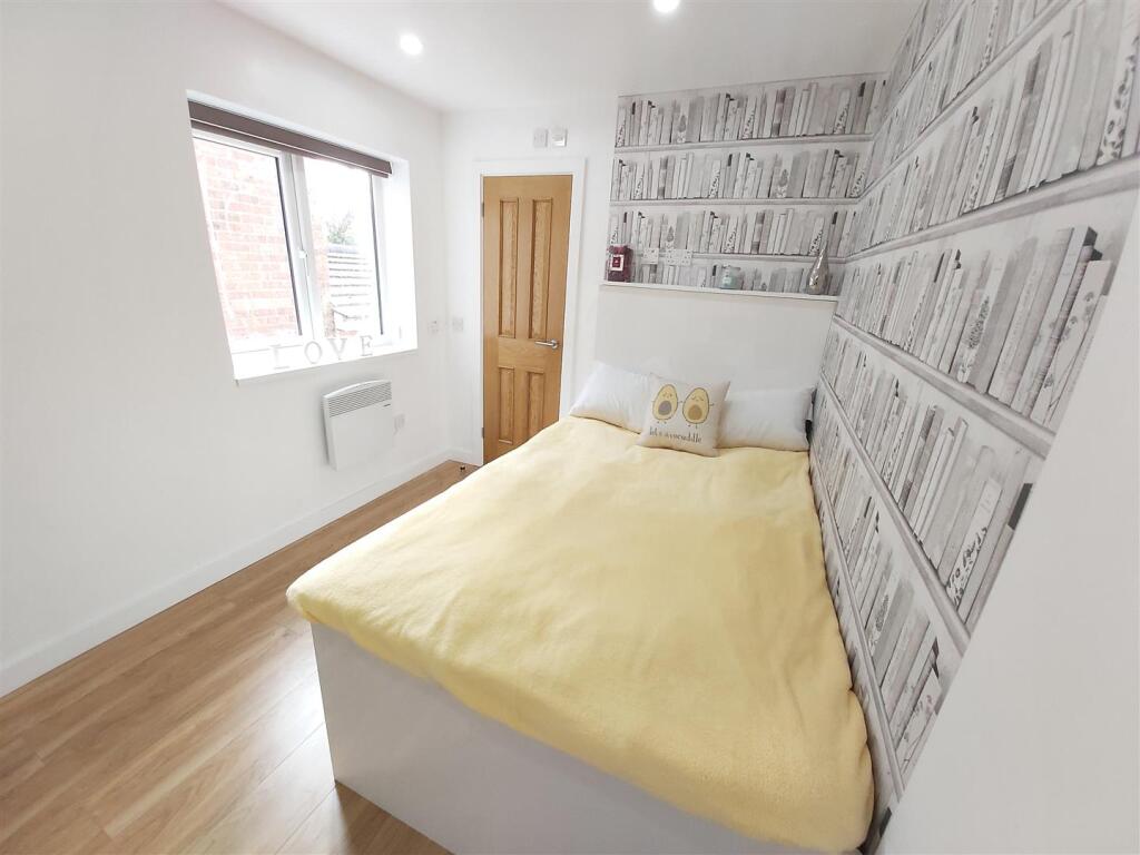 Main image of property: Alton Road