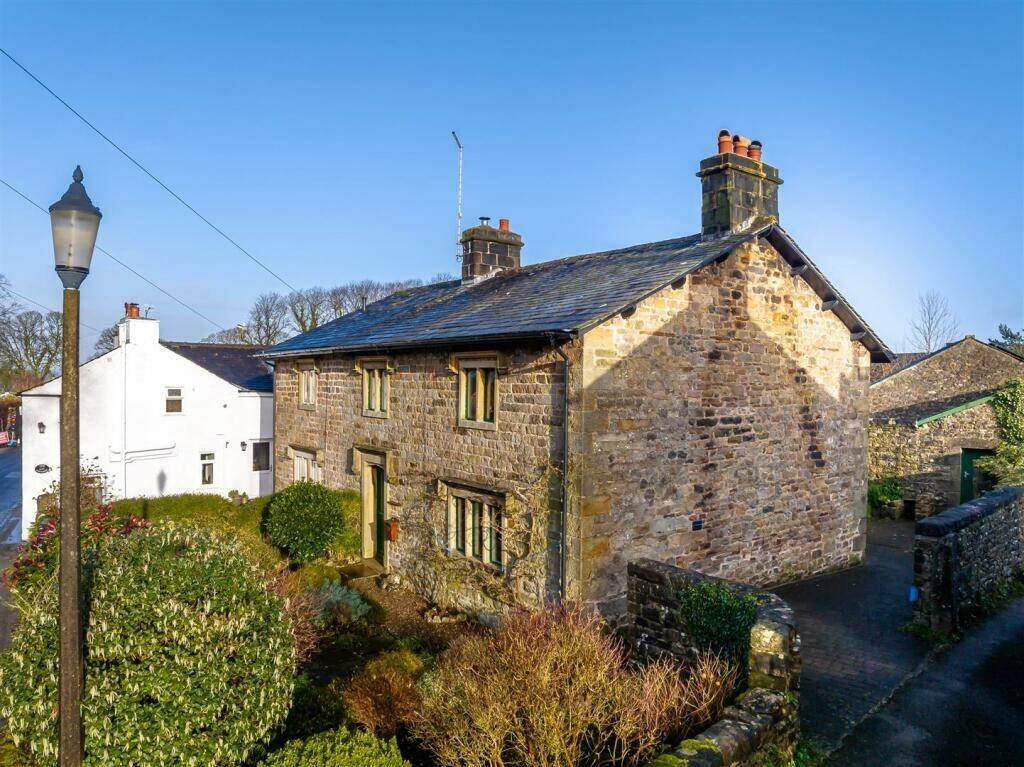 3 bedroom cottage for sale in The Homesteads, Over Kellet, LA6 1BX, LA6