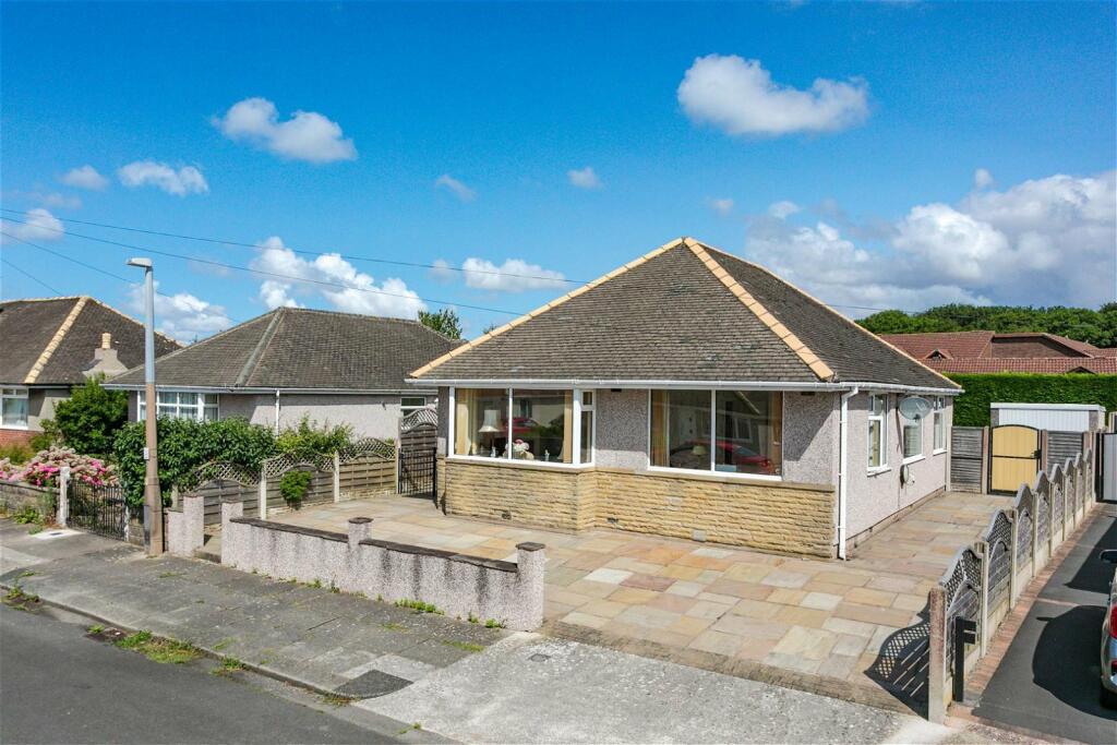 3 bedroom detached bungalow for sale in 28 Sizergh Road, Bare