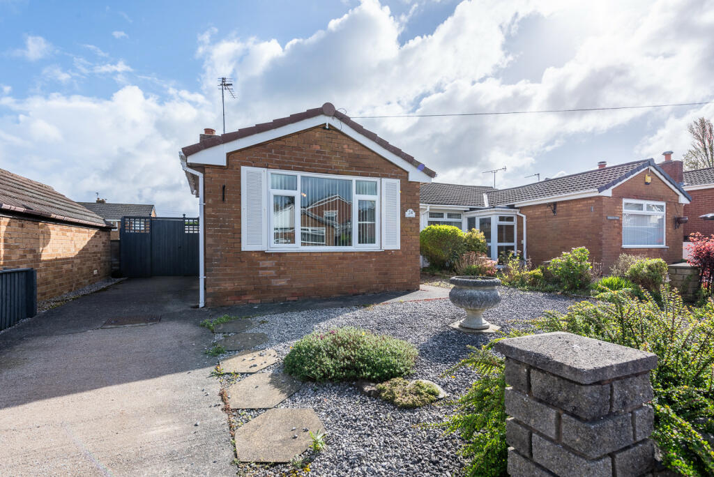 Main image of property: Kylemore Way, Wirral, Merseyside, CH61