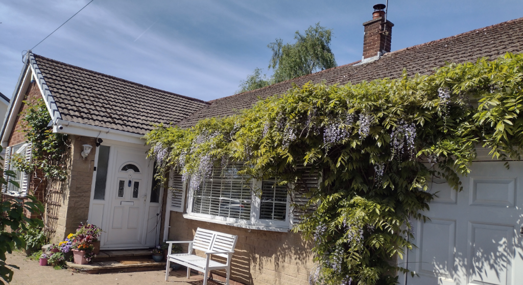 Main image of property: Middlehey Avenue, Knowsley Village, L34