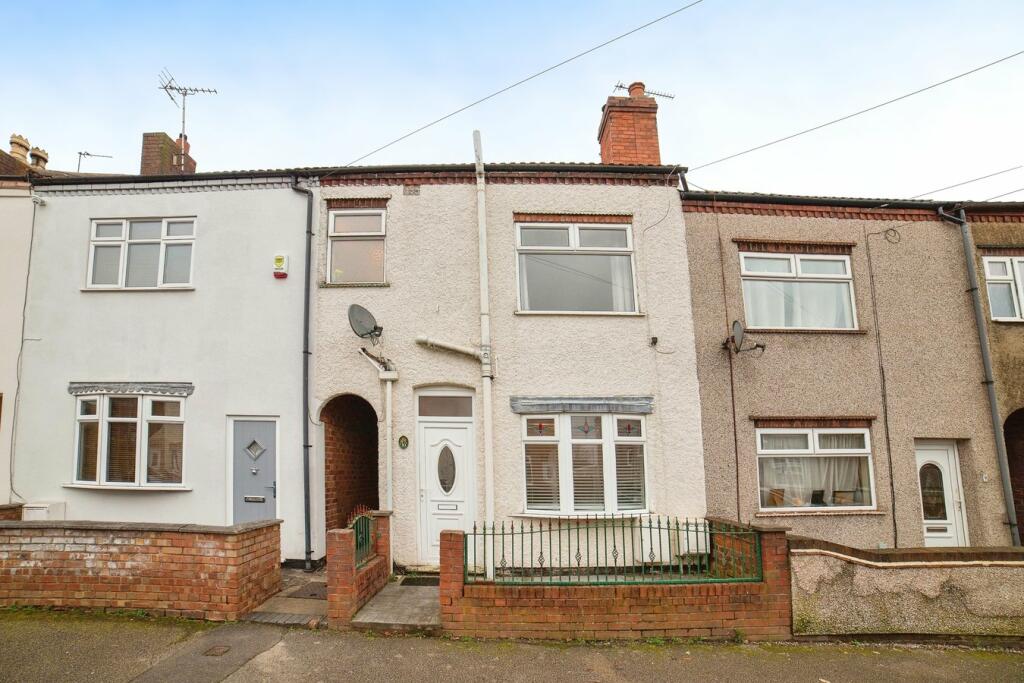 2 bedroom terraced house for sale in Bank Street, Somercotes, Alfreton, DE55