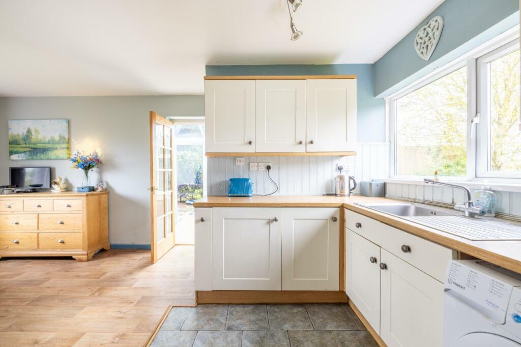 Additional property image - Hedge Lane, Pylle, Shepton Mallet, BA4