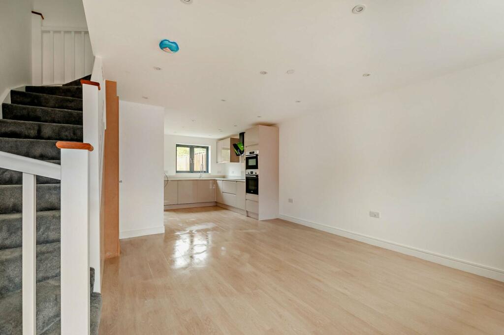 Additional property image - Tivoli Park Gardens, Margate, CT9