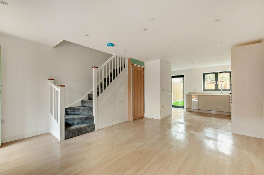 Additional property image - Tivoli Park Gardens, Margate, CT9