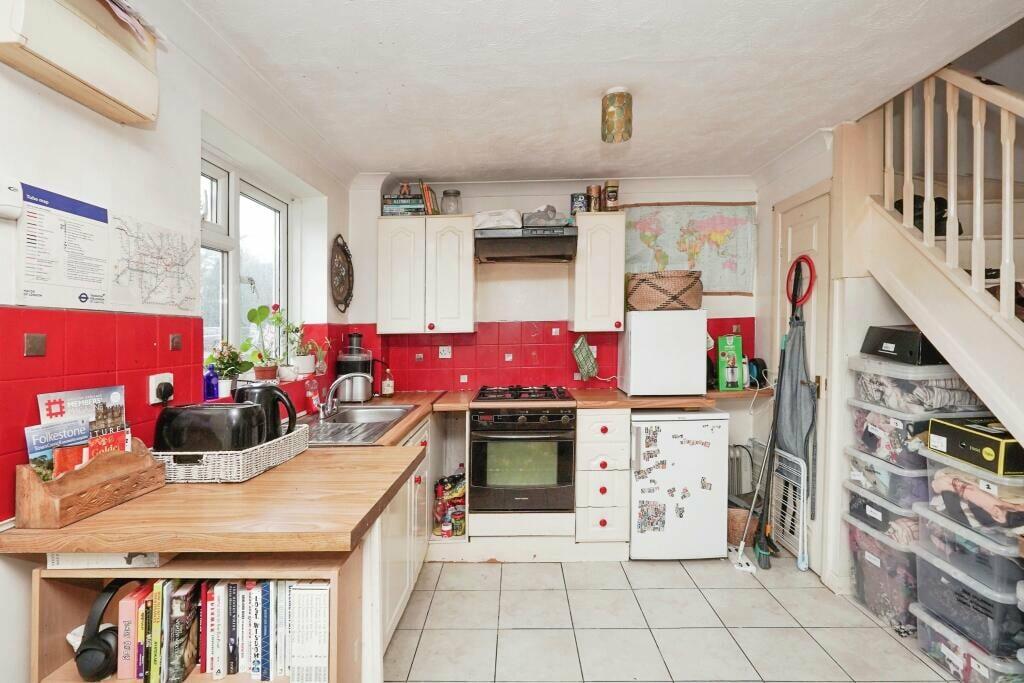 Additional property image - Brambledown, Folkestone, CT19