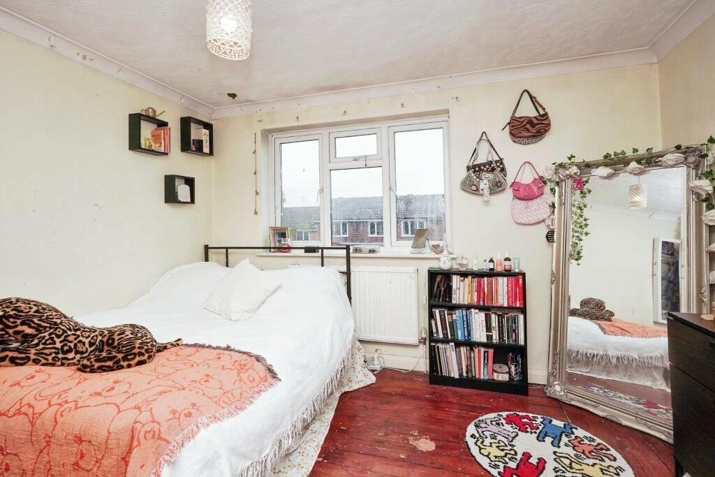 Additional property image - Brambledown, Folkestone, CT19