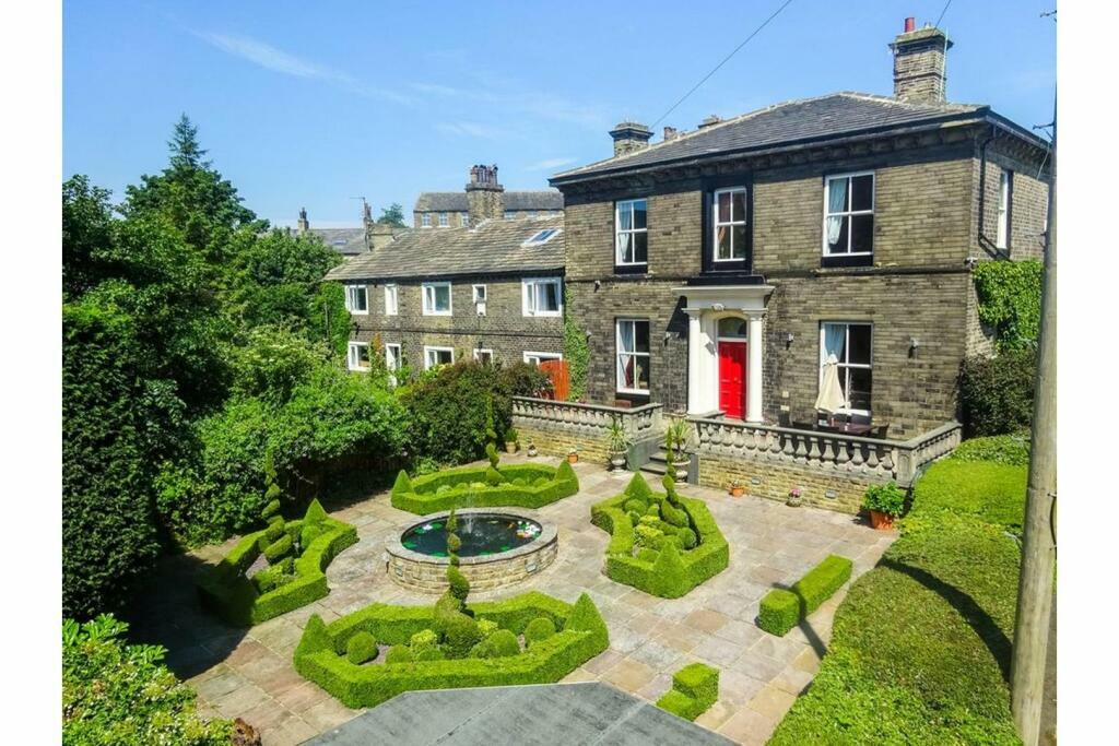 Additional property image - Moorside Road, Bradford, BD2