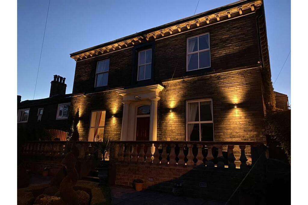 Additional property image - Moorside Road, Bradford, BD2