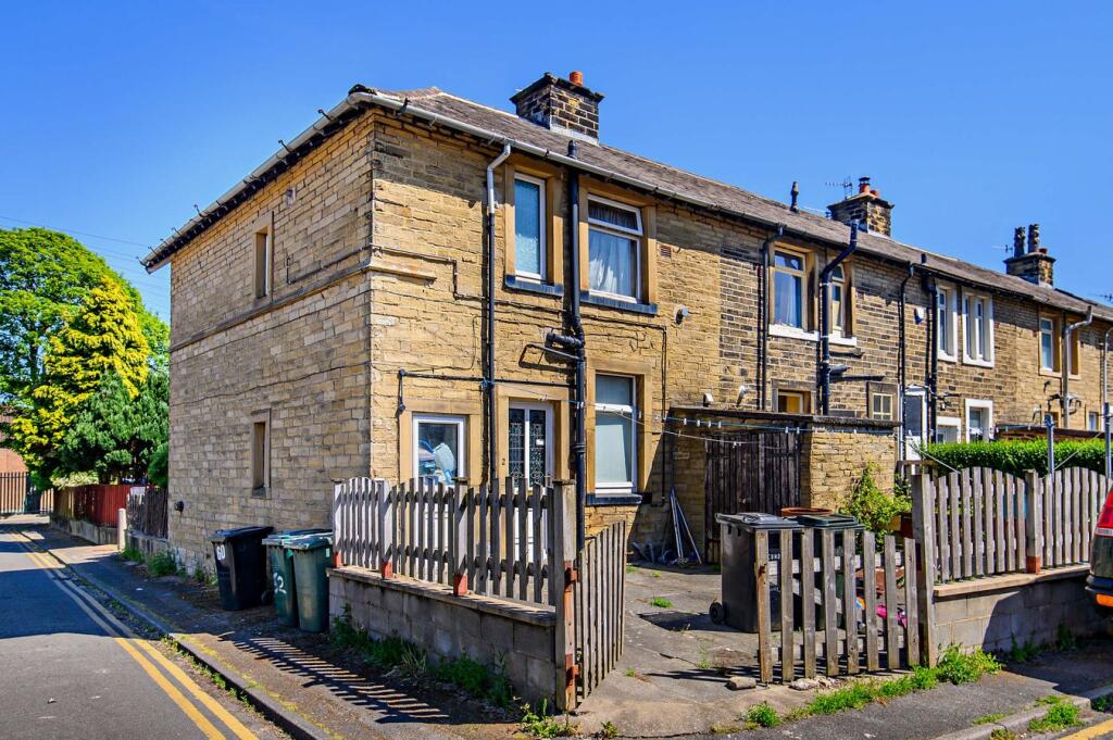 2 bedroom terraced house