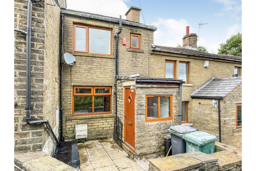 Main image of property: Hill Top Road, Thornton, Bradford, BD13