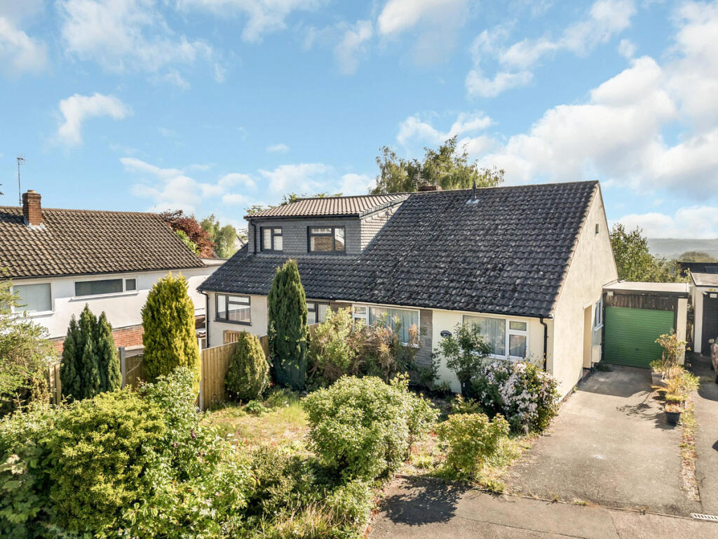 Main image of property: Windmill Rise, Woodhouse Eaves, Loughborough, LE12