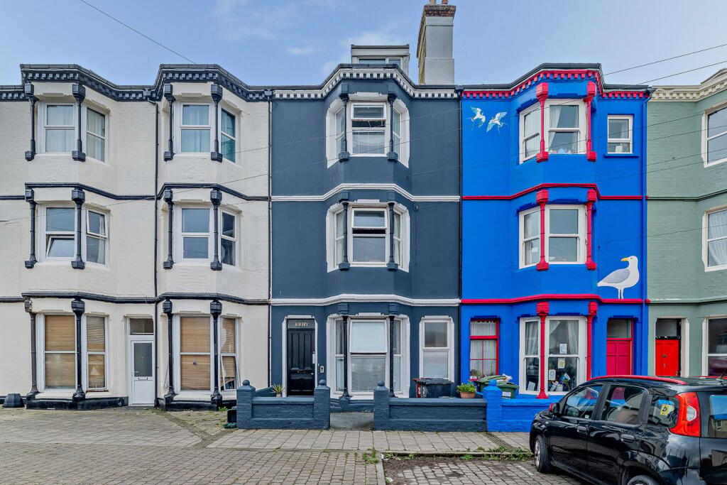 Main image of property: Cambrian Terrace, Borth, SY24