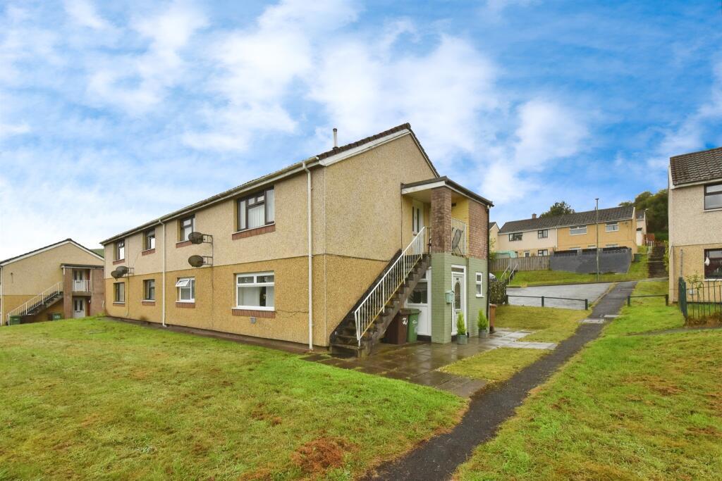 Main image of property: Brynhyfryd, Pontlottyn, Bargoed, CF81