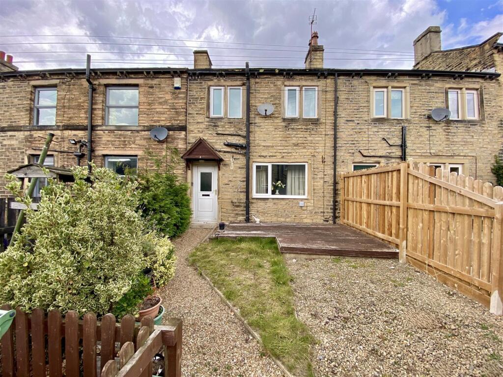 Main image of property: Kirby Row, Huddersfield, HD5